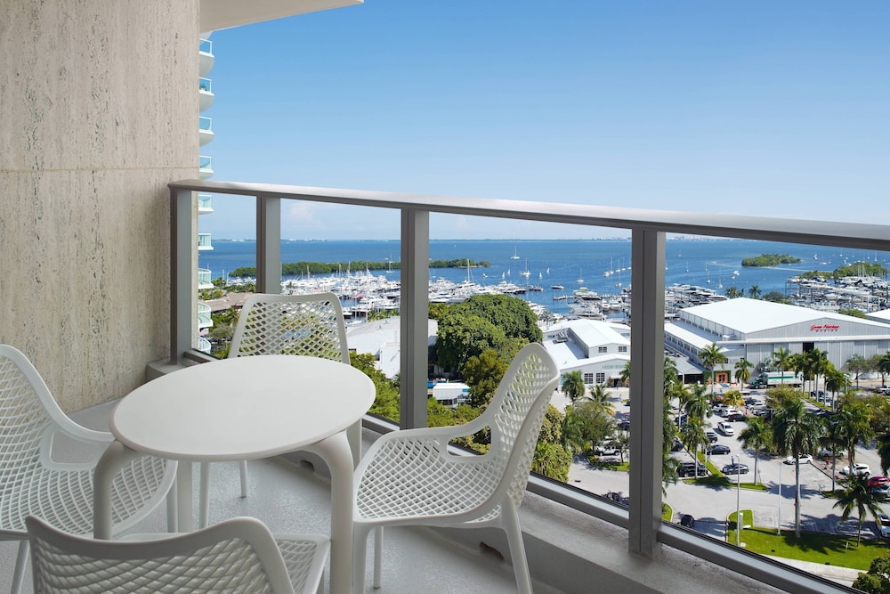Courtyard Miami Coconut Grove Hotel 13/53
