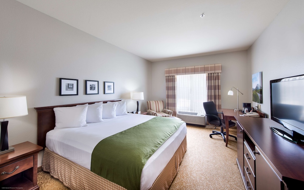 Country Inn & Suites By Radisson Greeley Co 12/40