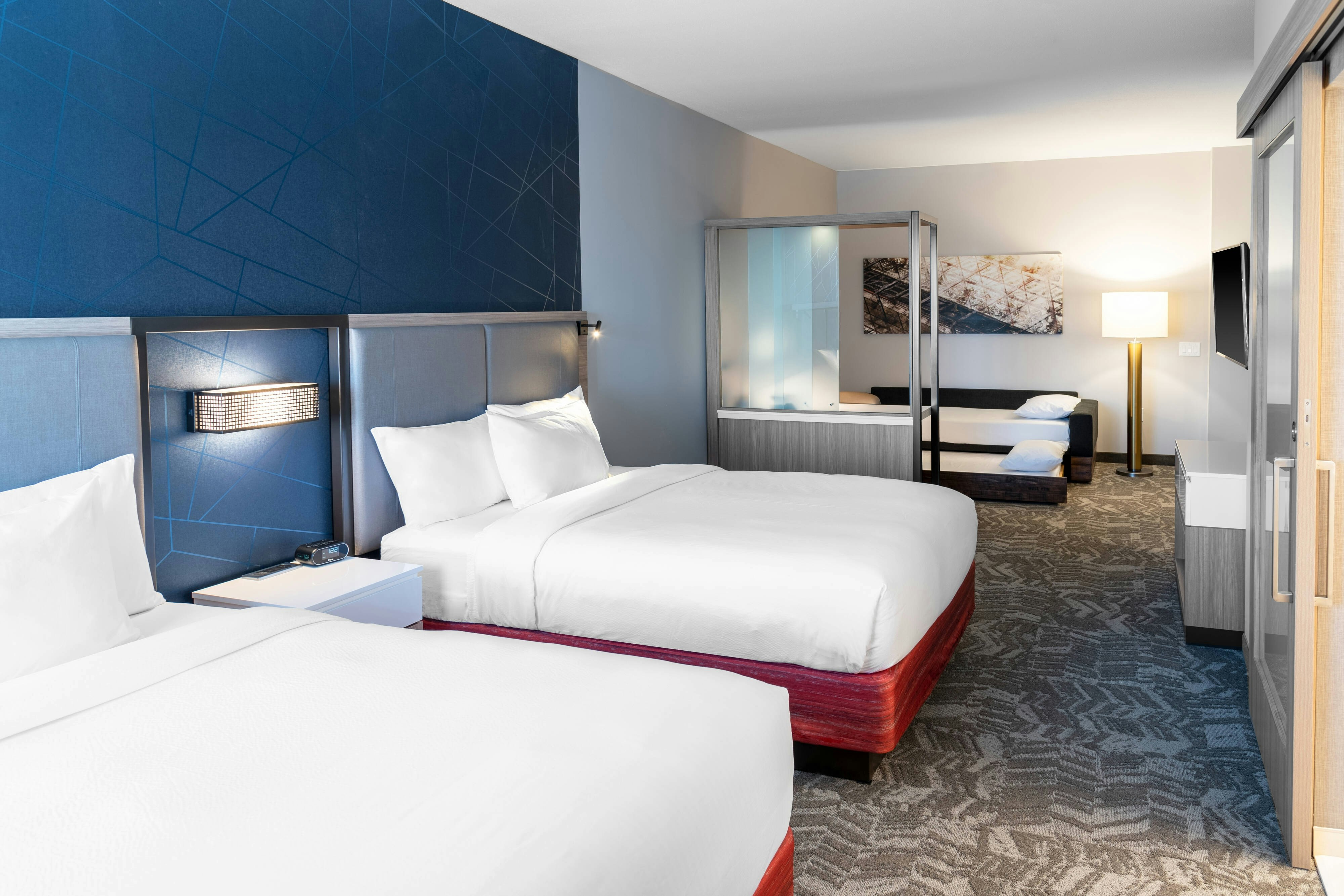 suite, 2 queen beds