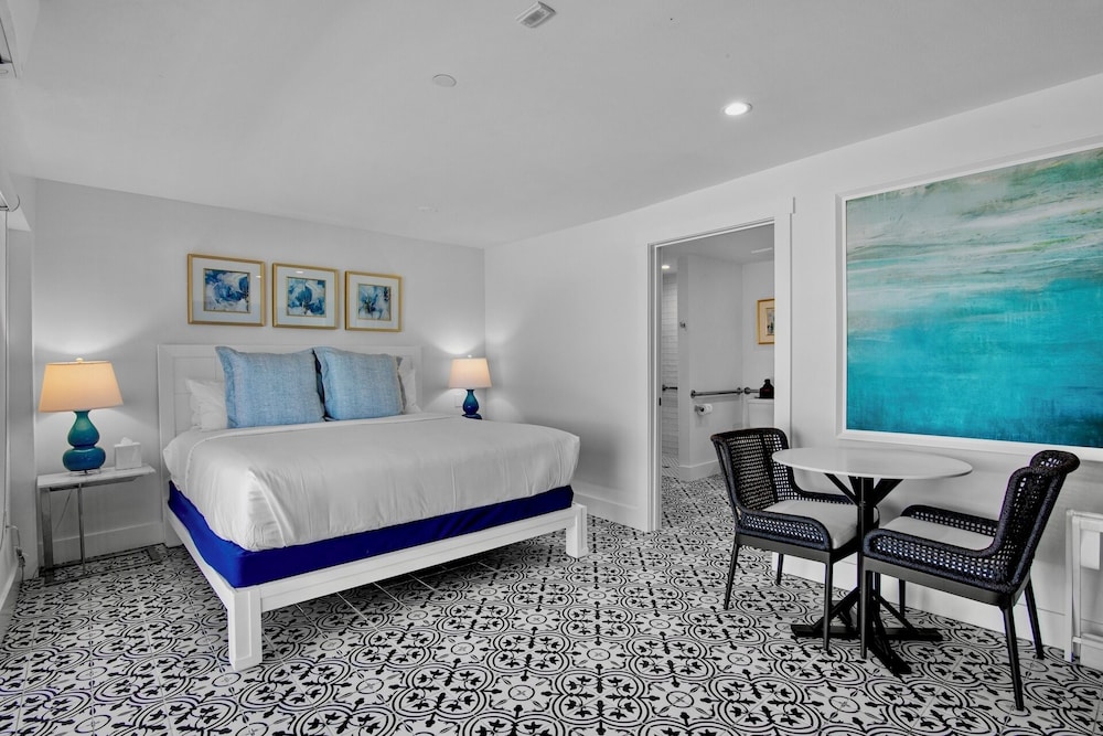 Seaside at Anna Maria Island Inn 16/46