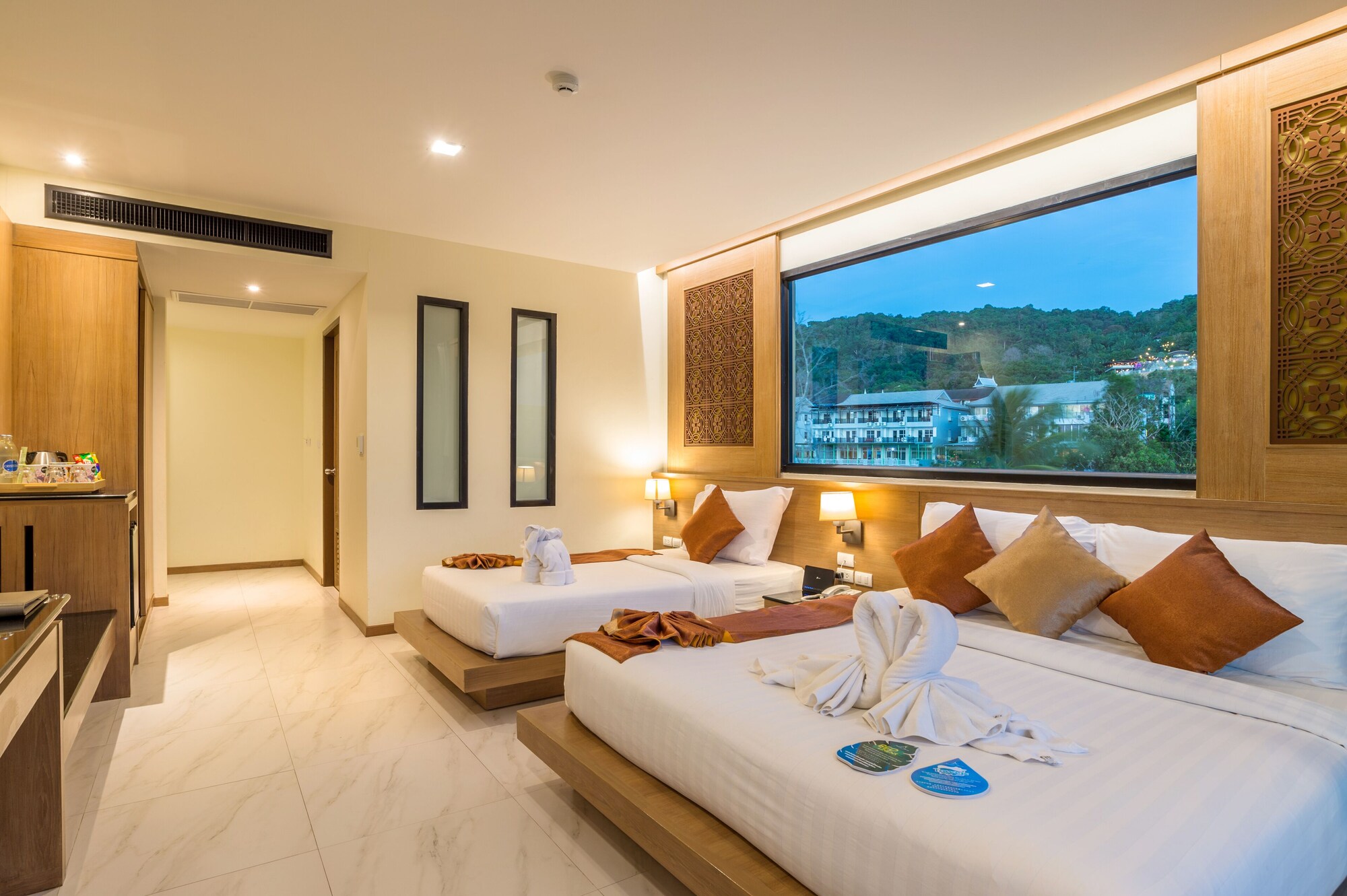 Fantasy, Family, Triple, 1 King and 1 Single Beds