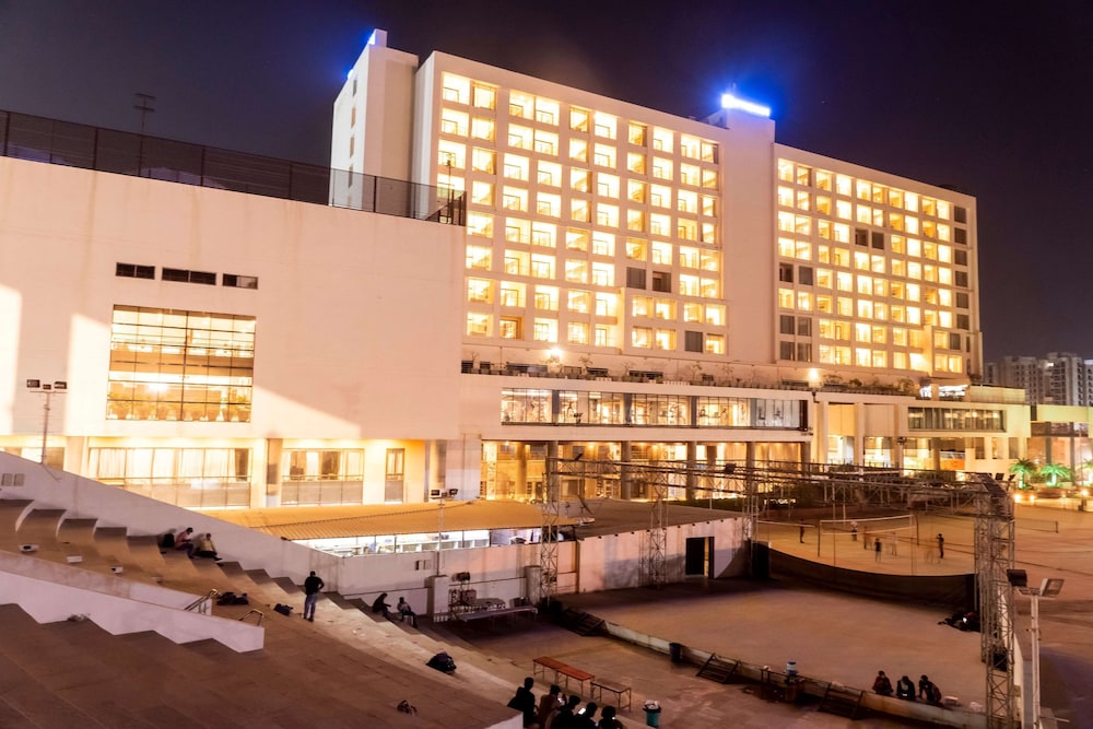 Wyndham Ahmedabad 5/50