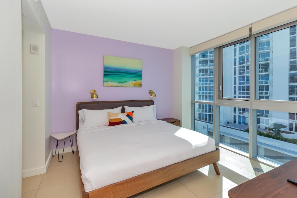 Dharma Home Suites Miami At Monte Carlo 19/53