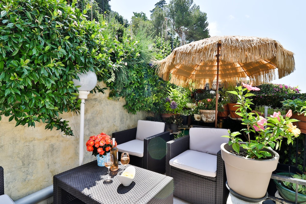 Le Panoramic Boutique Hotel 55/70