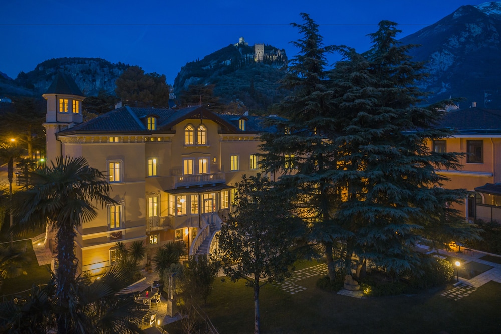 Villa Italia 3/50