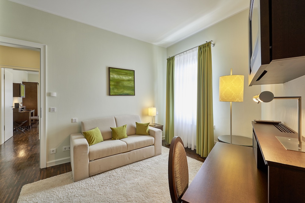 Hotel Elbresidenz an der Therme Bad Schandau 43/76