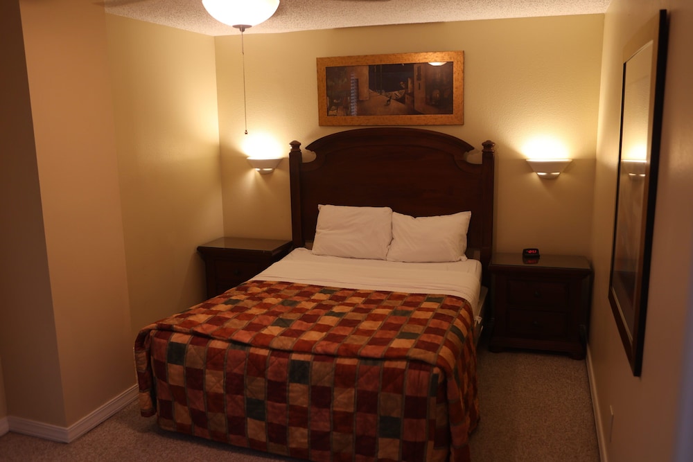 Sunbay Resort Hot Springs 7/35