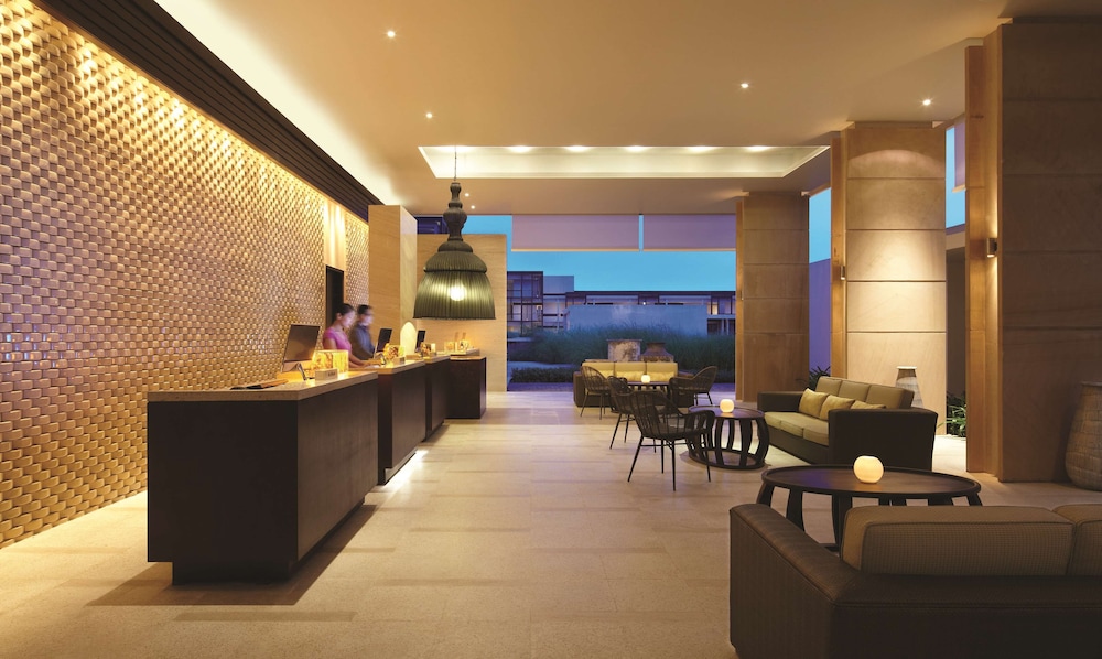 Hyatt Regency Danang Resort And Spa 8/71