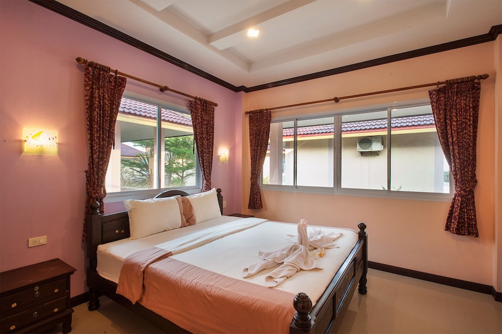 Chonnapha Resort 31/66