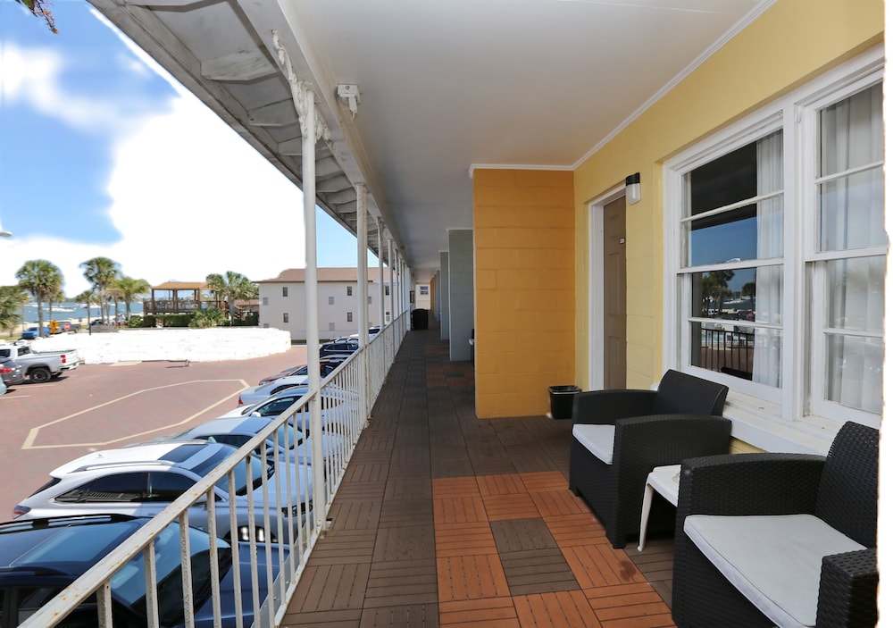Marion Motor Lodge 47/65