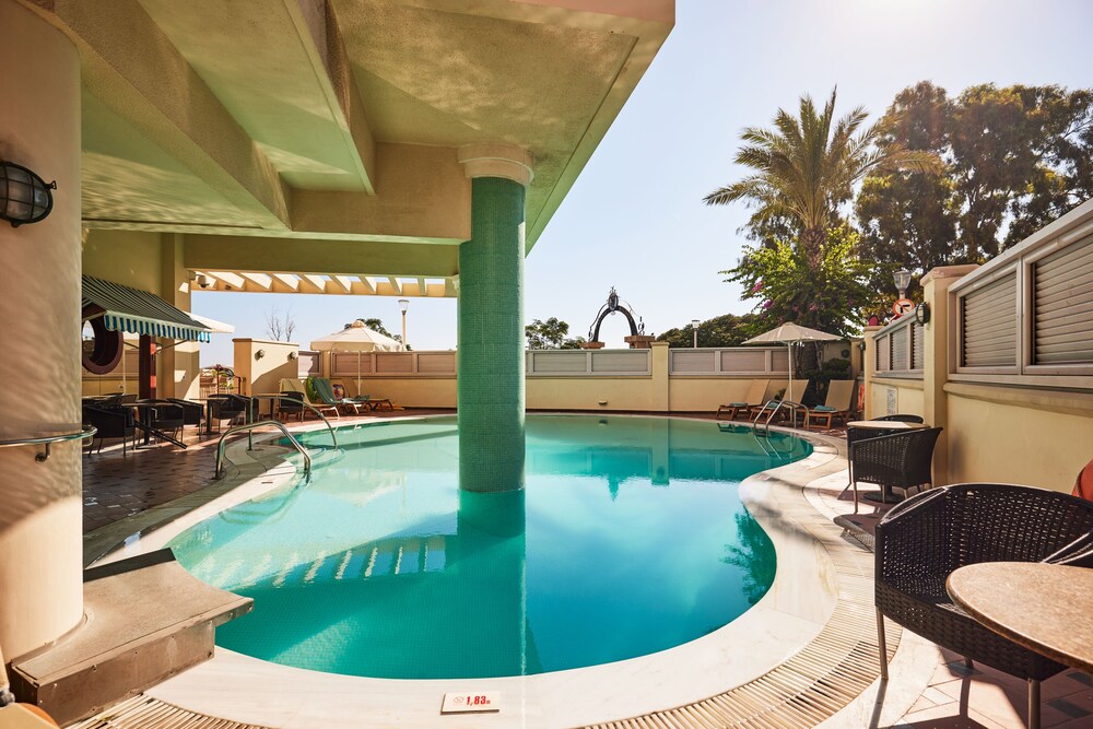 Mediterranean Hotel Rhodes 40/69