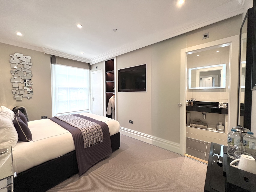 Tavistock House Hotel 10/38