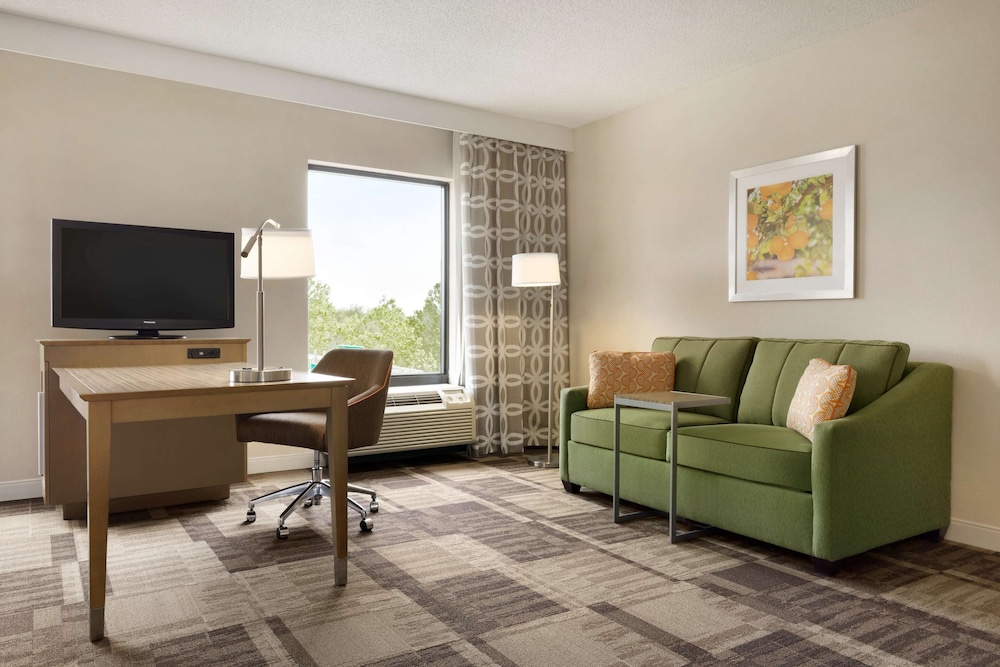 Hampton Inn And Suites 20/34
