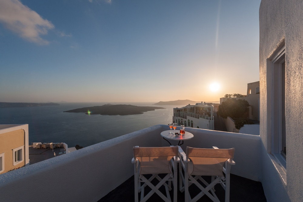 ARIA SUITES 36/50