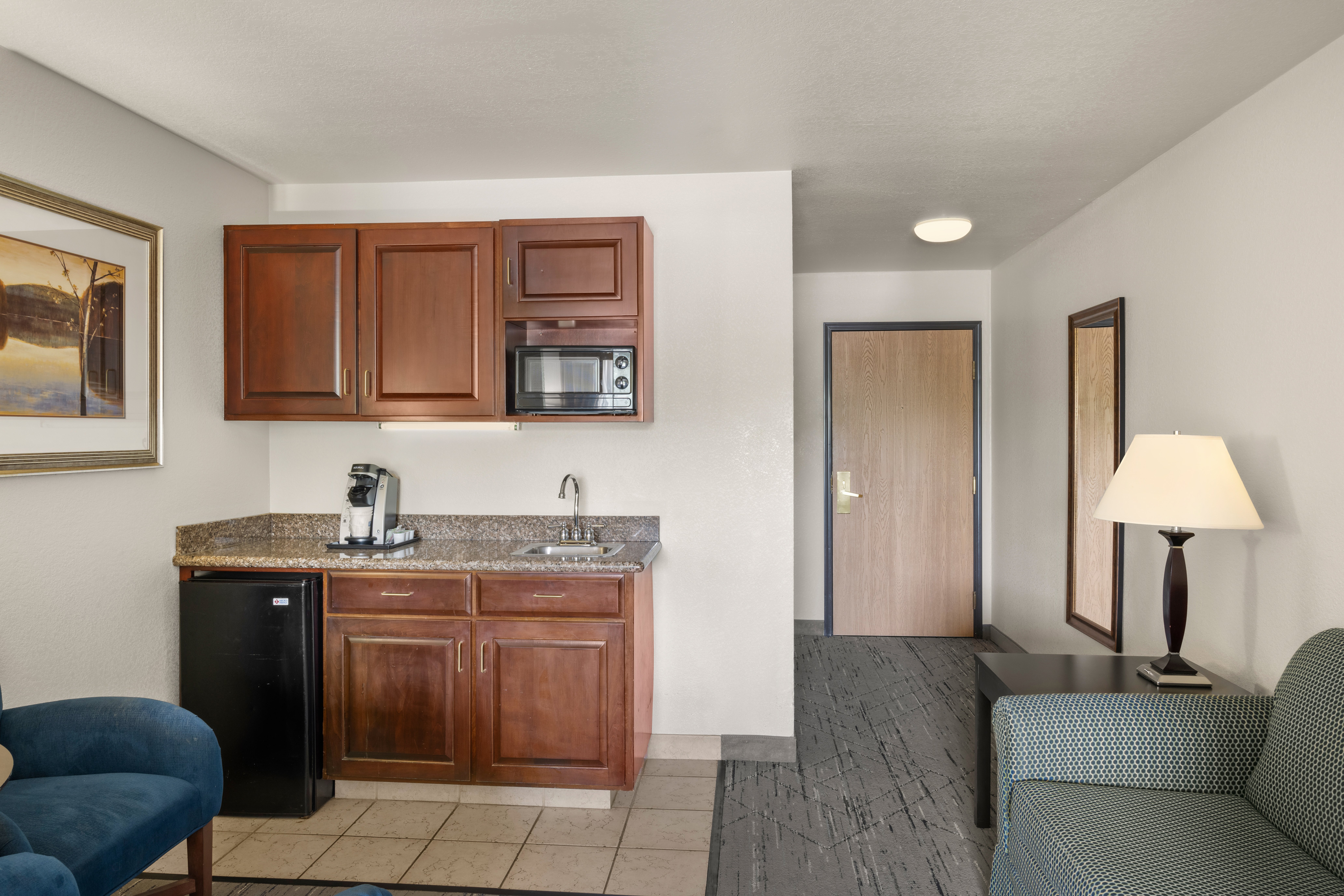 Holiday Inn Express Suites New Buffalo 8/76