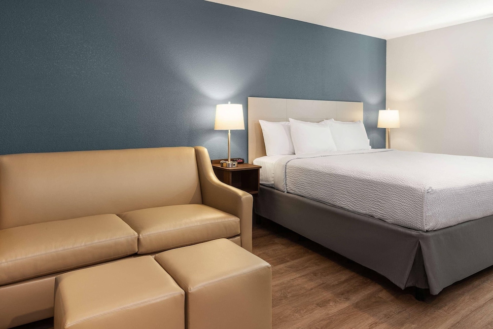 WoodSpring Suites Quantico 20/42