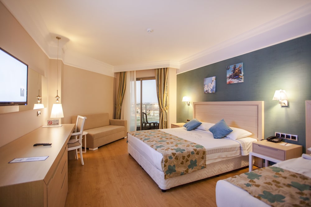 Standard, Double Bed