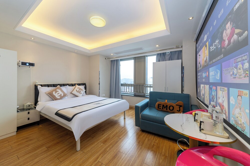 Comfort, Triple, Double Bed, Sofa, Shanghai Jubelle Boutique Apartment 6/10