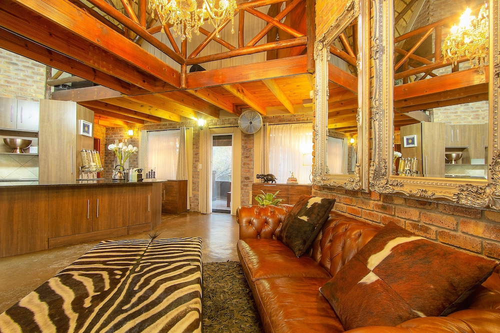 Imbube Safari Lodge 5/50
