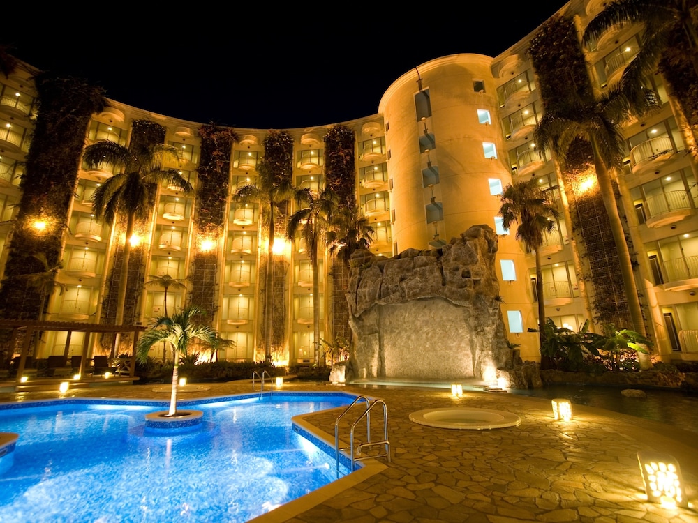 冲绳喜璃愈志海滩渡假饭店(Okinawa Kariyushi Beach Resort Ocean Spa) 图片1