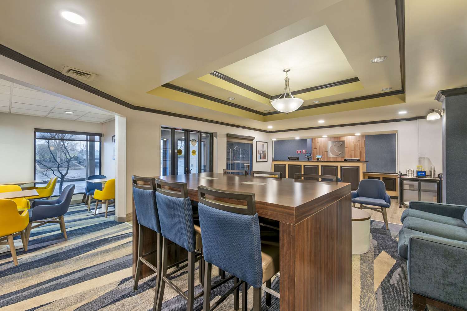 Spark by Hilton Cincinnati Airport South 24/30