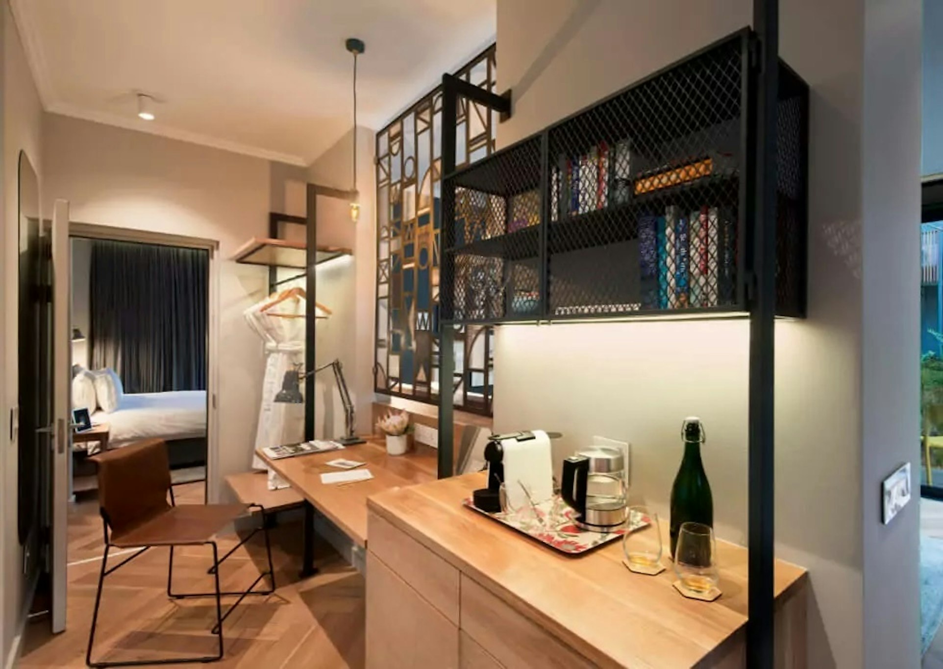 The Peech Hotel 55/56