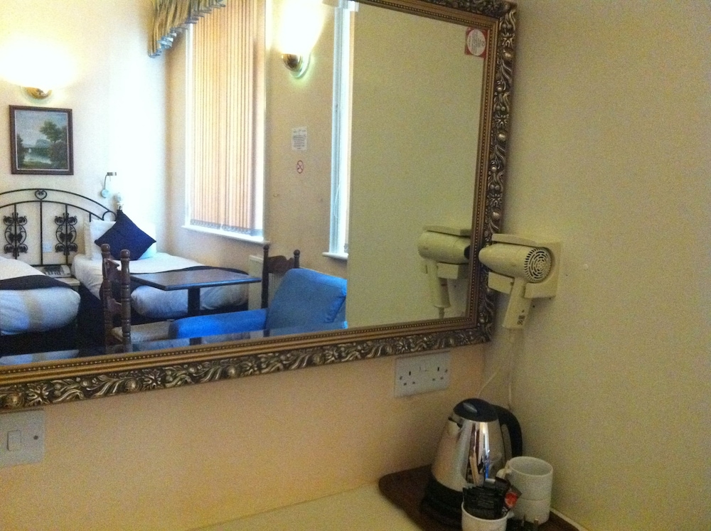 The Mermaid Suite Hotel 26/37