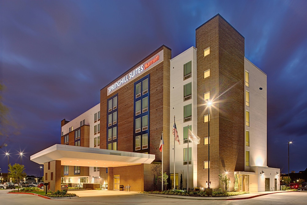 SpringHill Suites Dallas Lewisville 2/23