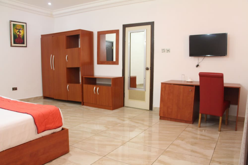 Casalinda Hotel & Gallery Resort 37/49