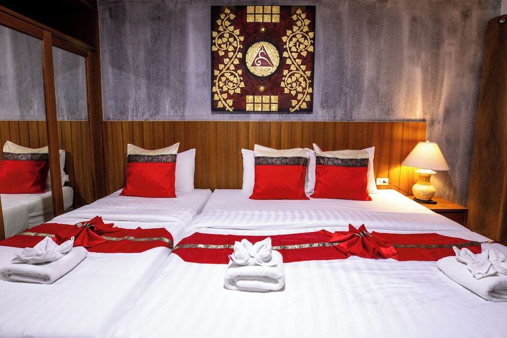 Huen Jao Ban Hotel 52/69