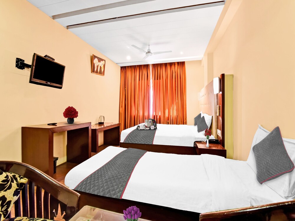 Vatika Inn 21/40