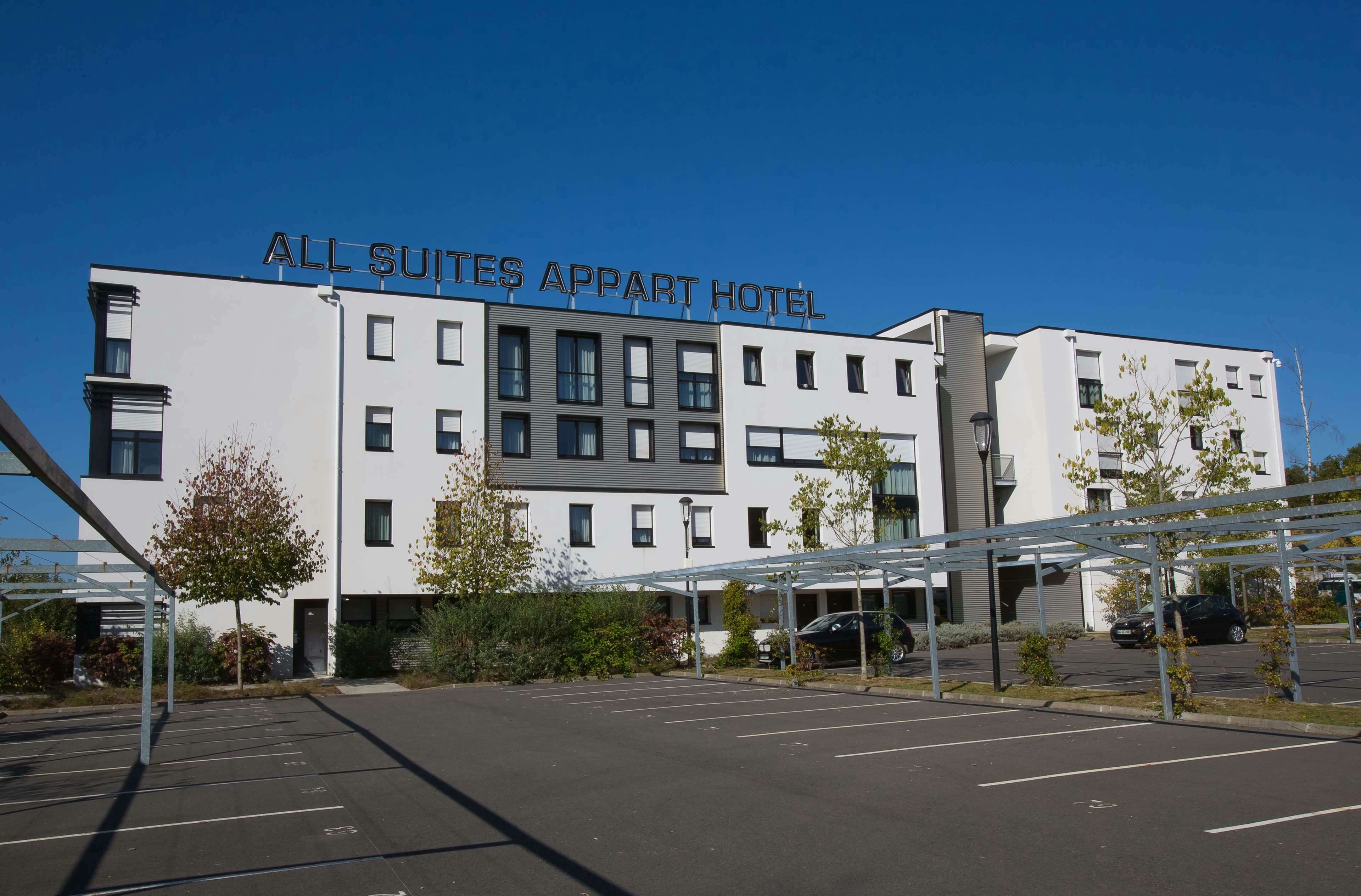All Suites Appart Hotel Pau 2/13
