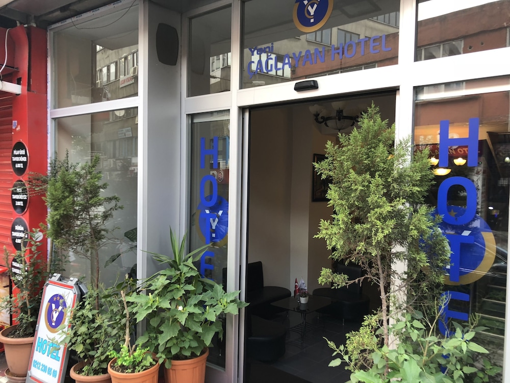 Yeni Caglayan Otel 1/17