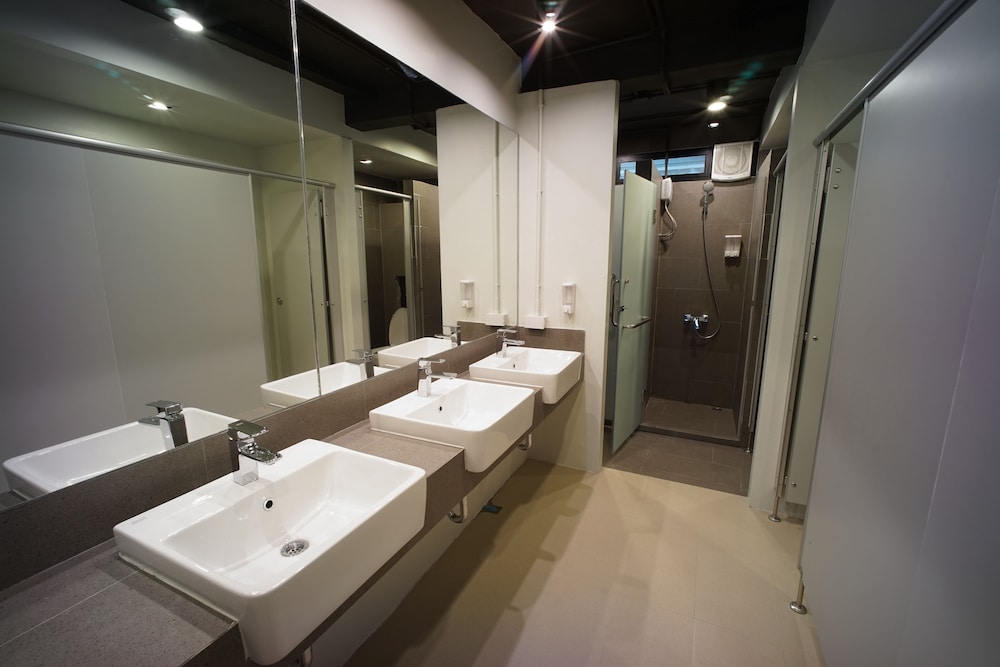 Brb Hostel Bangkok Silom 29/53