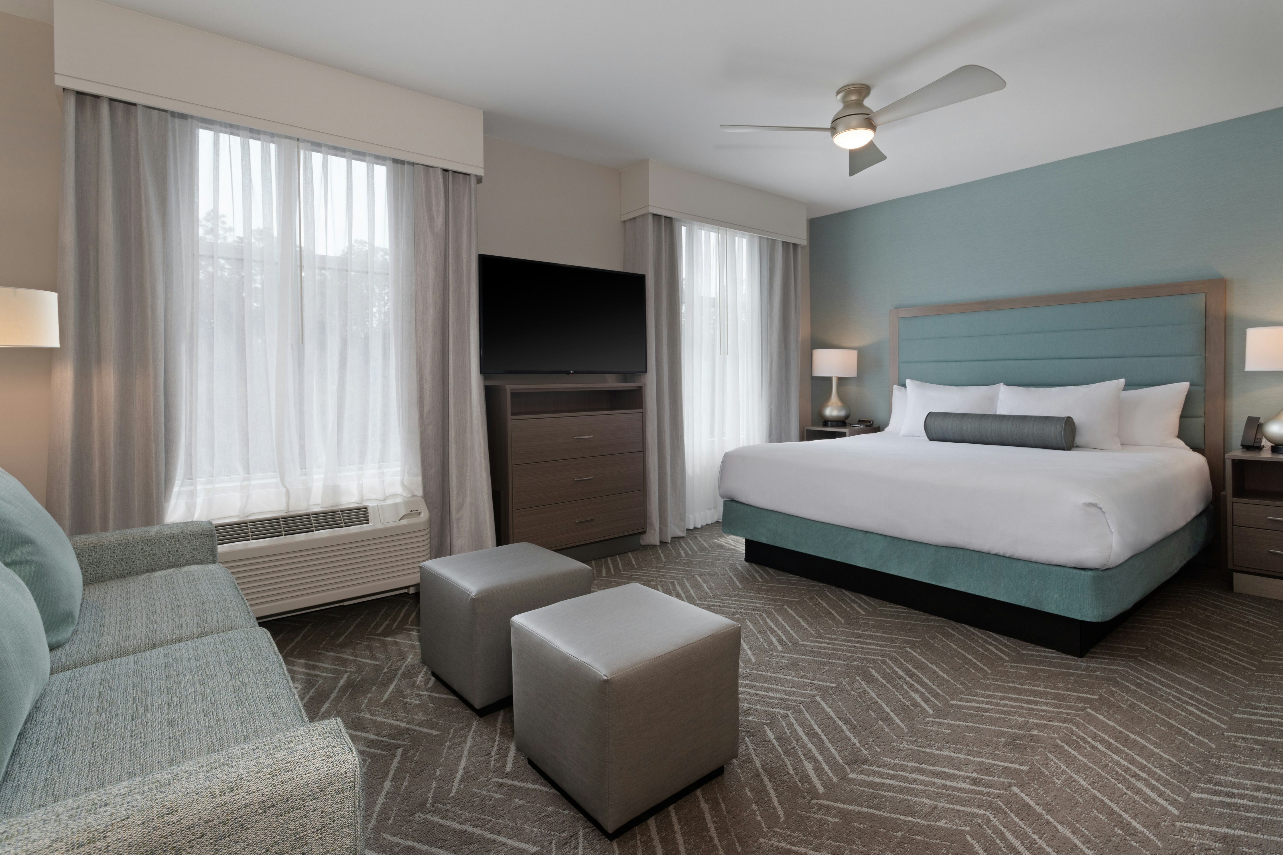 Studio, Suite, King Bed