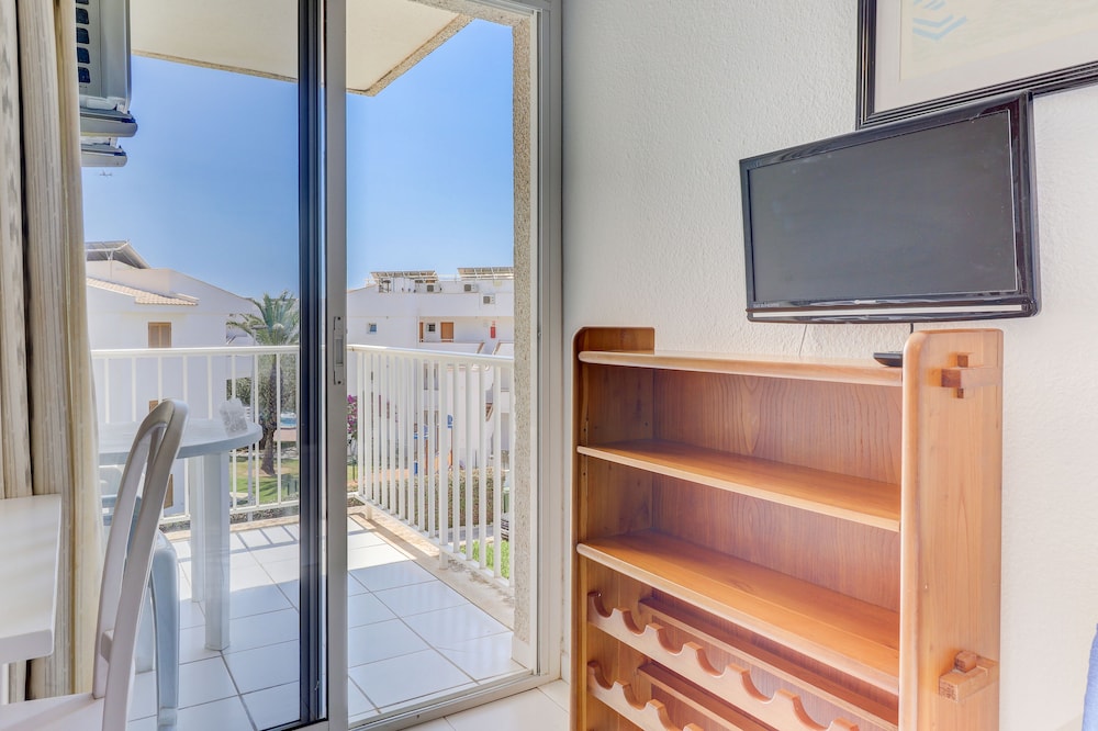 Llevant Apartamentos 20/37