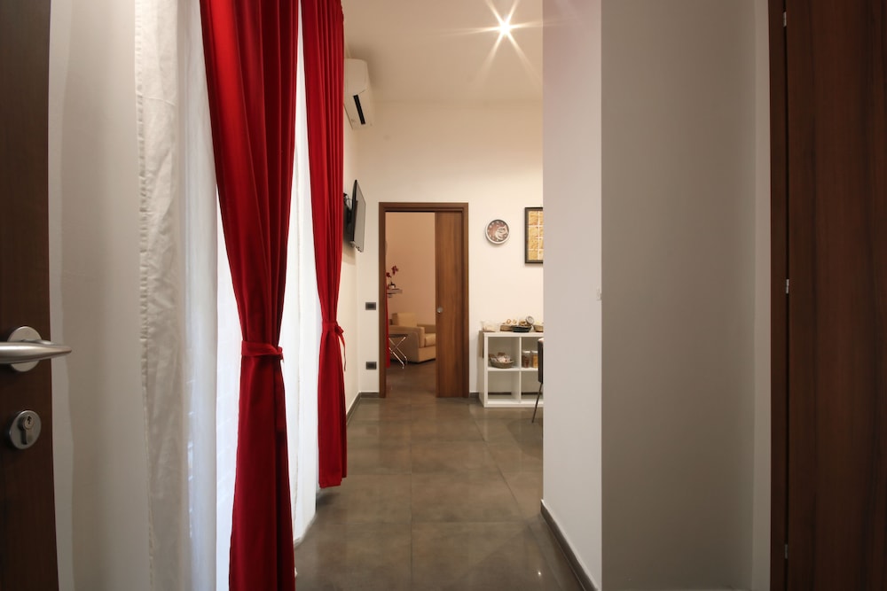 Vatication B&B 18/26