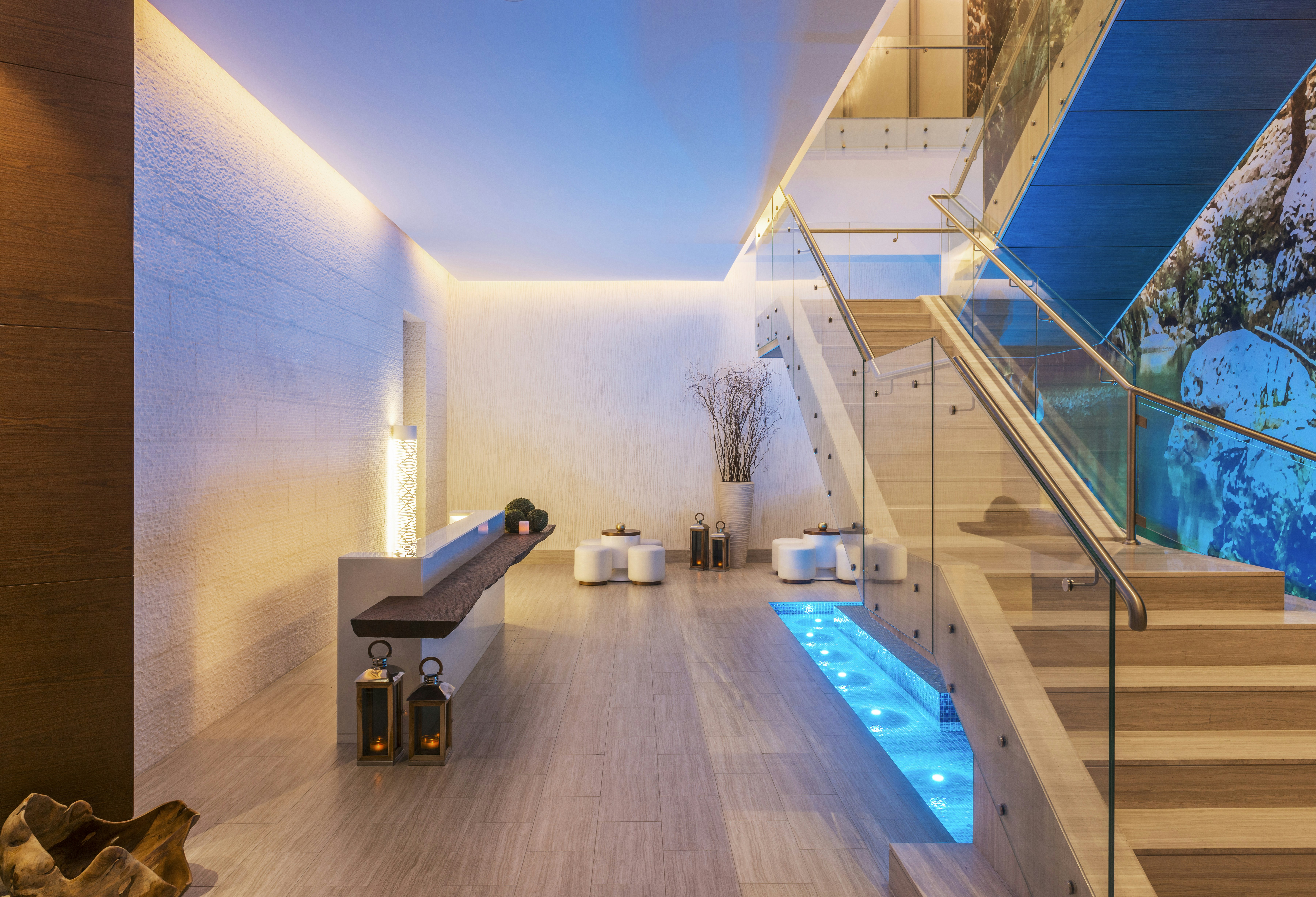 swimming pool spa