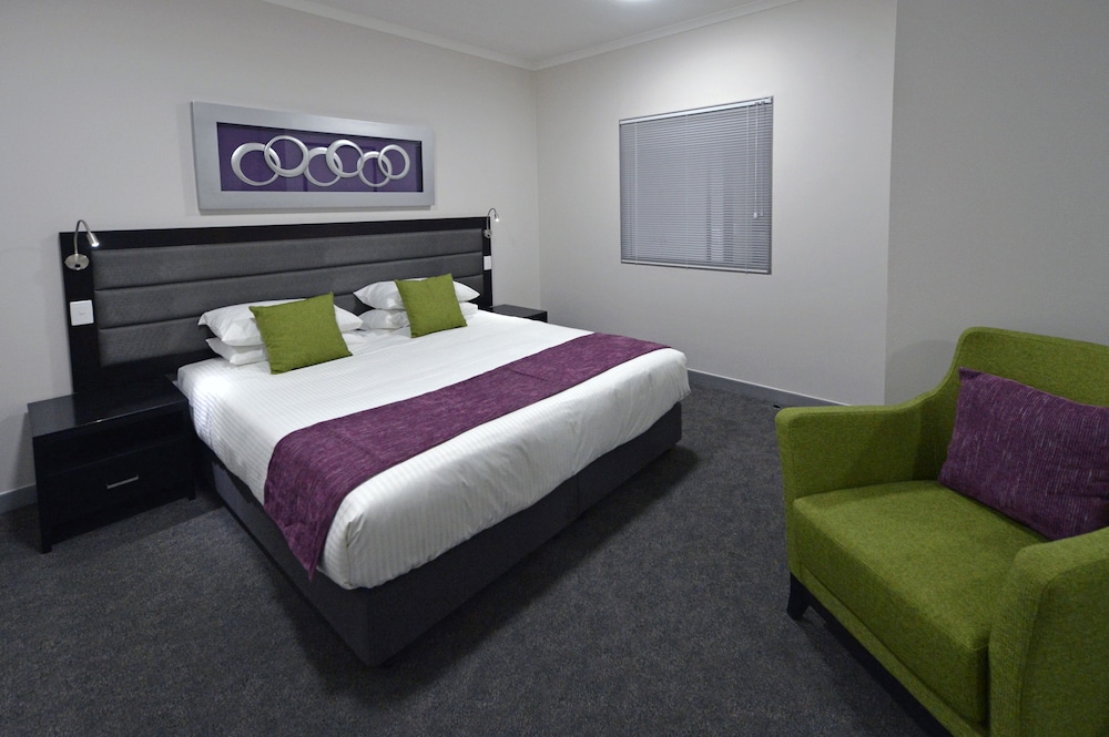 Rydges Palmerston 20/64