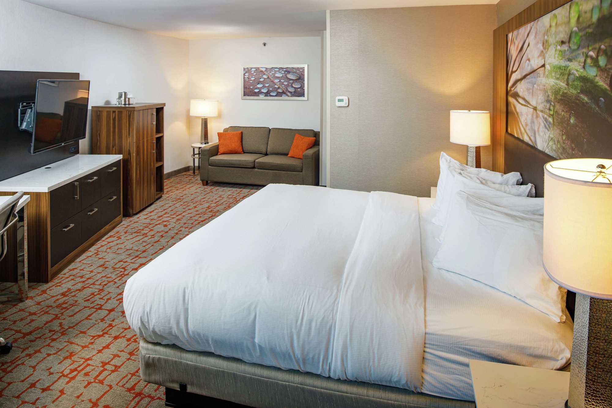 Room at Doubletree By Hilton Appleton, APPLETON - WI