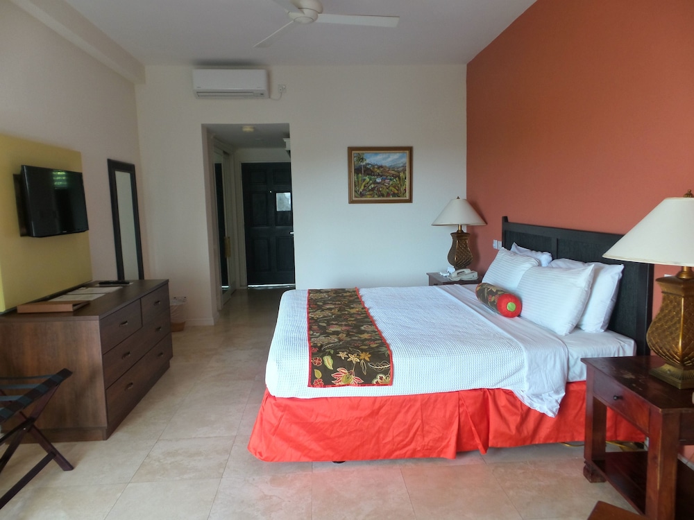 Coyaba Beach Resort Grenada 16/67