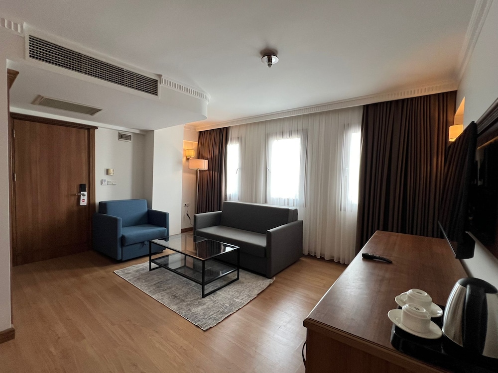 Istanblu Hotel & Spa 22/31