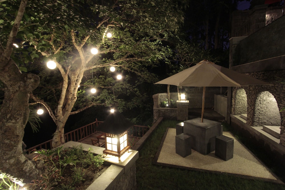 Griya Shanti Villas & Spa 36/50