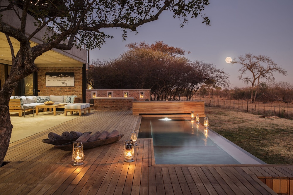 NAKO Safari Lodge 15/40