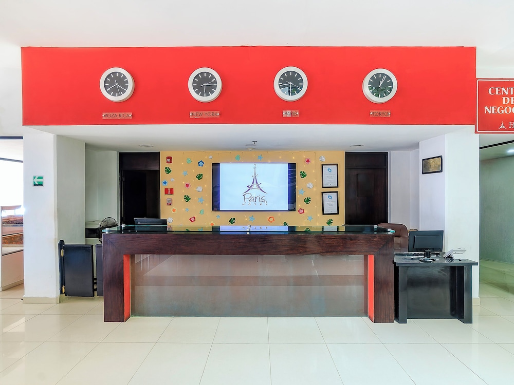 PARIS FC HOTEL 12/76