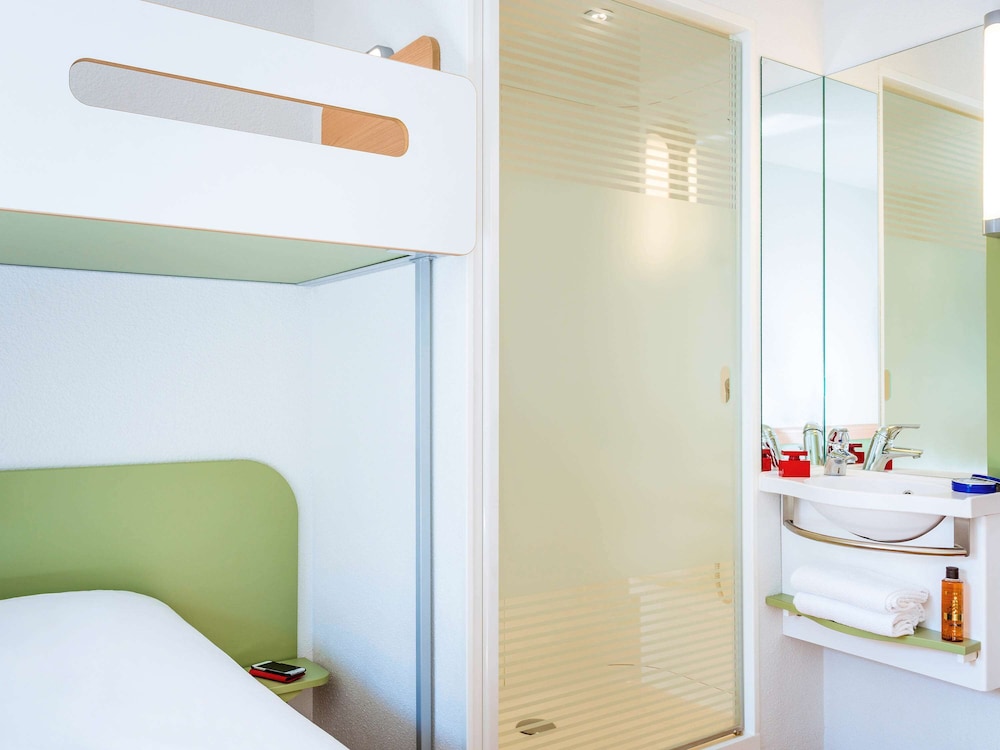 Ibis Budget Issy Les Moulineaux 10/70