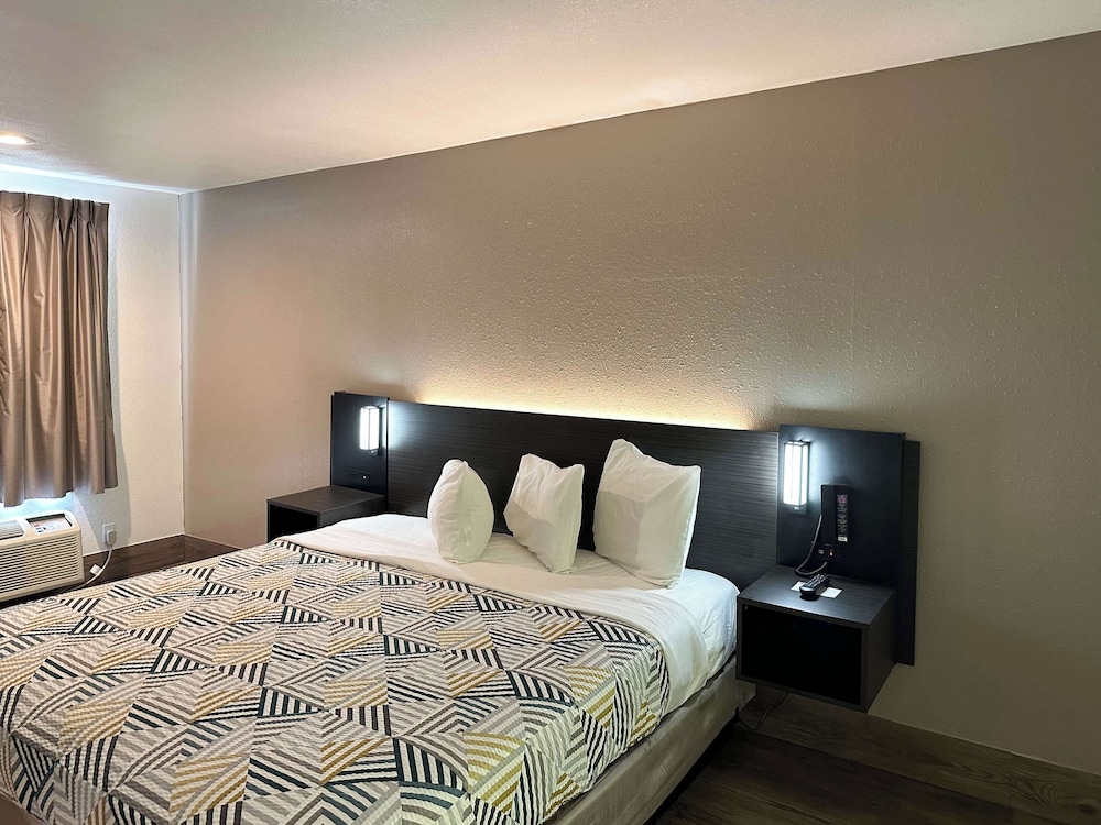 Motel6 Pooler, GA - Savannah Airport 19/50