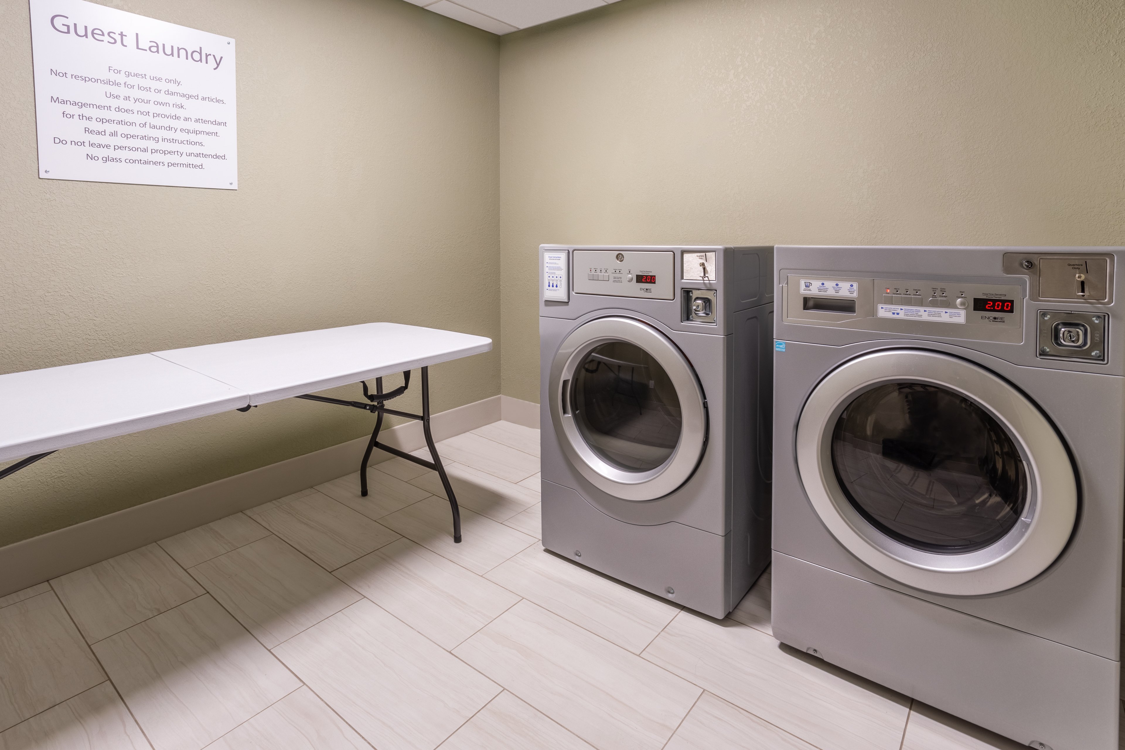 Holiday Inn Express Suites Florence Cincinnati Airport 19/37