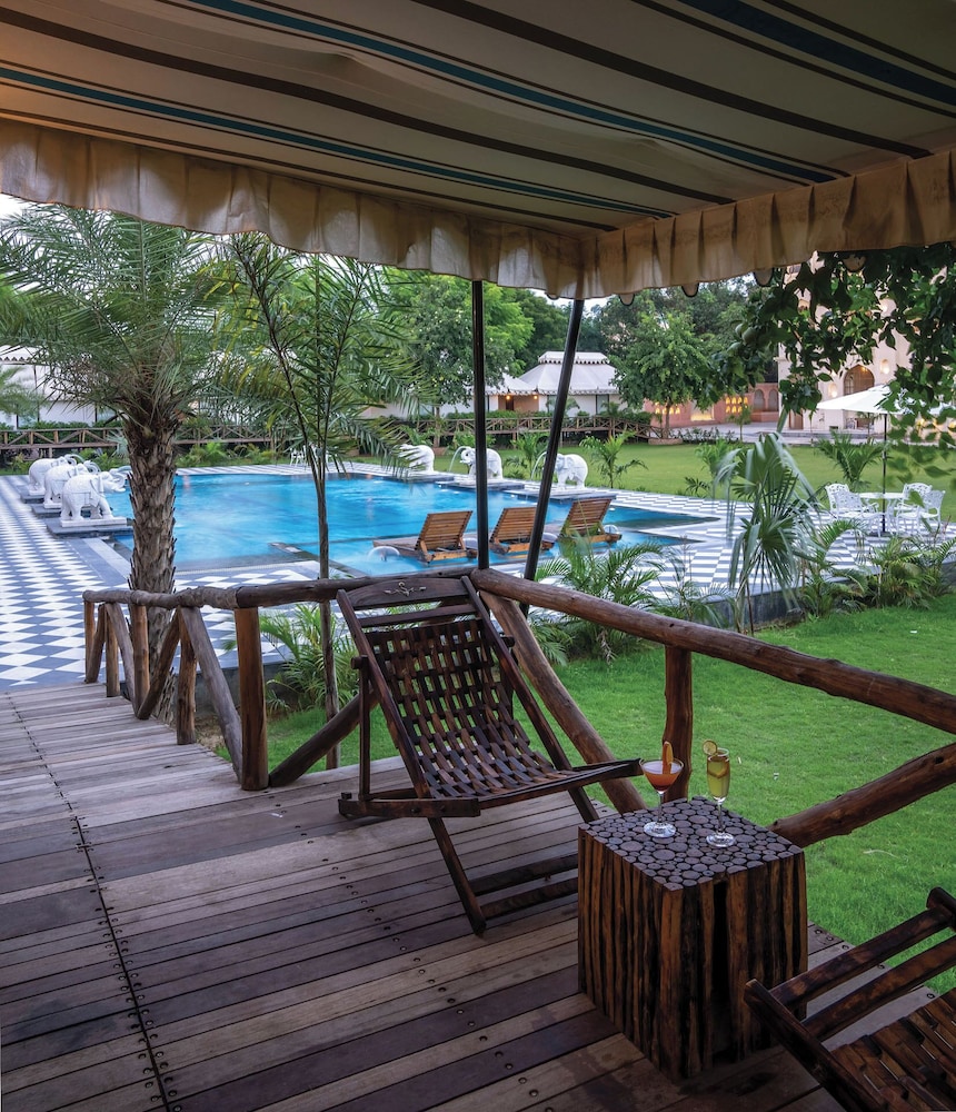 R Chandras Palace 19/42