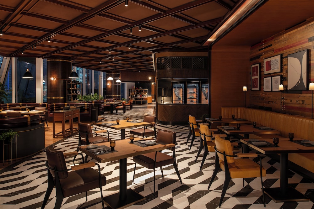 Swissotel Residences Corniche Park Towers 35/49